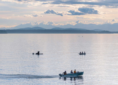 Lake Days and Easy Living on Winnipesaukee